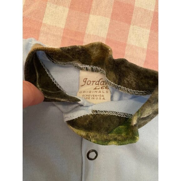 Jordan Lee One Piece Light Blue and Camo Button Up - size newborn - Picture 3 of 4
